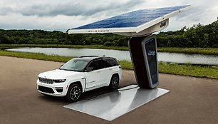 „Jeep Grand Cherokee 4xe plug-in hybrid“