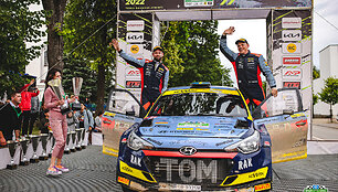 &bdquo;Rally Žemaitija&ldquo; fini&scaron;o podiumas