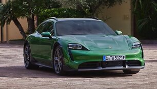 &bdquo;Porsche Taycan Turbo S Cross Turismo&ldquo;