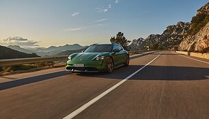 &bdquo;Porsche Taycan Turbo S Cross Turismo&ldquo;
