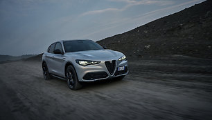 Atnaujinti „Alfa Romeo“ „Stelvio“ ir „Giulia“ modeliai