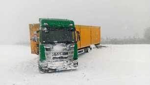 Pasnigus &ndash; chaosas Auk&scaron;taitijos keliuose