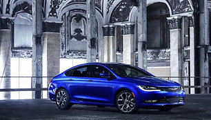 „Chrysler 200“