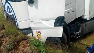 Girto vairuotojo avarija