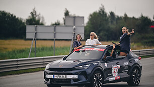 108 km Moterų i&scaron;&scaron;ūkis