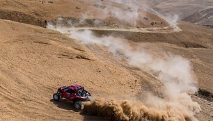 &bdquo;Izotono sportas&ldquo; ekipažas &bdquo;Rallye du Maroc&ldquo; pirmame etape