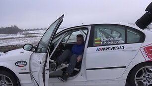 58596e60c864dvideo_58596cd3187ab