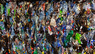 Testas: kiek žinote apie plastiko pakuočių perdirbimą?