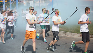 Vilniuje pirmąkart įvyko &bdquo;The Color Run&ldquo; spalvų festivalis 
