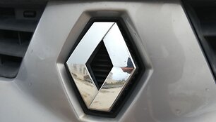 Automobilių prekybos aik&scaron;telė &Scaron;iauliuose