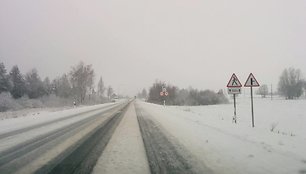 Didelėje Lietuvos dalyje – tragiškai pavojingi keliai