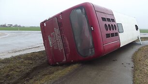Autobuso avarija