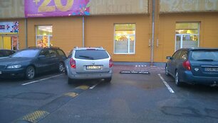 Va taip stato automobilius mūsų tautiečiai.