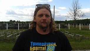 Kauniečiai renka labdarą Ukrainos kariams