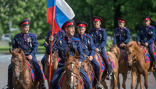 Kai kurie kazokai po SSRS žlugimo vis dalyvauja Kremliaus nacionalistinėse iniciatyvose