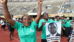 Zimbabvė ruošiasi naujo prezidento inauguracijai