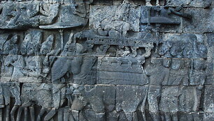Saulės pasitikimas Borobuduro &scaron;ventykloje 