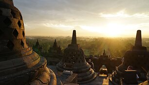 Borobuduro &scaron;ventykloje saulės pasitikimas