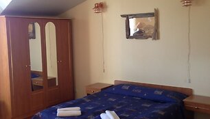 Svečių namų Nidoje interjeras prie&scaron; atnaujinimą