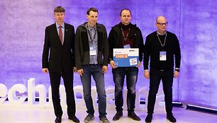 Apdovanojami Valdas Mikėnas ir Vytautas Janu&scaron;onis