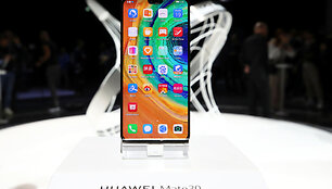 &bdquo;Huawei Mate 30&ldquo; serijos i&scaron;maniųjų telefonų pristatymas