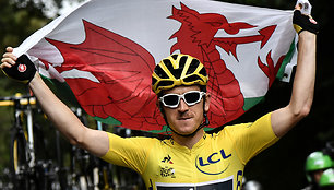 Geraintas Thomasas triumfavo „Tour de France“ lenktynėse.