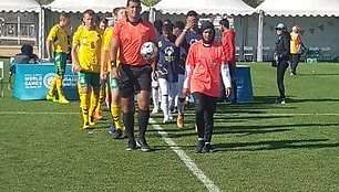 Specialiosiose žaidynėse Abu Dabyje Lietuvos futbolininkai finale 4:2 įveikė brazilus. 