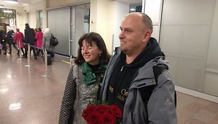 Darius Labanauskas grįžo i&scaron; pasaulio smiginio čempionato, kuriame pasiekė istorinę žymę &ndash; ketvirtfinalį.