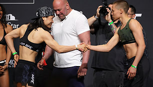 Rose Namajunas įveikė Zhang Weili ir iškovojo pasaulio čempionės diržą.