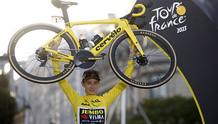 Jonas Vingegaardas triumfavo "Tour de France" lenktynėse.