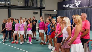 Kauno moterų mėgėjų teniso klubas „Tennis Ladies“ ir padelio bendruomenė surengė jau tradicija tampatį paramos turnyrą „Play Pink“, skirtą skleisti žinią apie krūtų vėžio prevenciją.