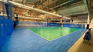 Vilniuje duris atvėrė Savanorių sporto arena.
