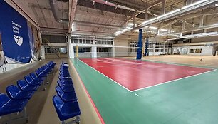 Vilniuje duris atvėrė Savanorių sporto arena.