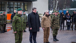 Lietuvoje lankosi Kroatijos vicepremjeras, gynybos ministras Damiras Krstičevićius ir Kroatijos kariuomenės vadas Mirko Šundovas