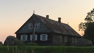 Rolando prosenelio Juozapo Pupinio namas Gataučiuose (Pakruojo r.), statytas 1926 m.