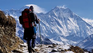 Austėja Norkuvienė Himalajuose: Trijų perėjų trekas