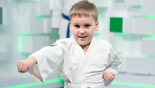 15min studijoje &ndash; i&scaron;skirtinė karate profesionalų pamoka