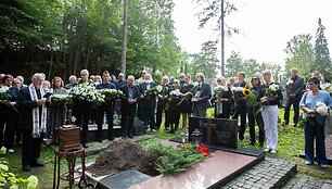 Aktorius Rimgaudas Karvelis i&scaron;lydėtas į paskutinę kelionę