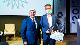 Apdovanojimai &bdquo;Metų paslauga 2020&ldquo;