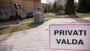 Ant &scaron;aligatvio aptverta privati teritorija