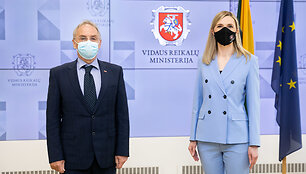 Ale&scaron; Hojs ir Agnė Bilotaitė