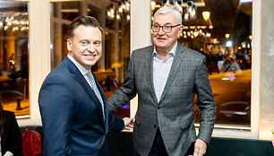 Valdas Benkunskas, Jonas Kazlauskas