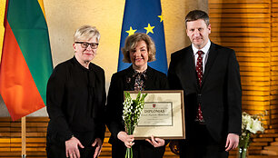 Ingrida &Scaron;imonytė, Laimutė Ligeikaitė-Grubevičienė, Simonas Kairys