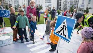 Saugaus eismo pamoka vaikams Ozo parke