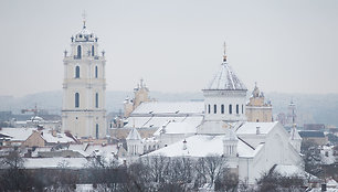 Sniegas užklojo Vilnių