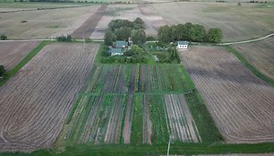 Rutkauskų sodyba iš paukščio skrydžio