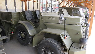 Kęstučio Kubiliaus automobilių ir motociklų muziejus Marijampolėje