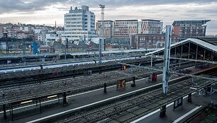 Prancūzijoje masi&scaron;kai streikuoja mokytojai ir transporto sektoriaus darbuotojai