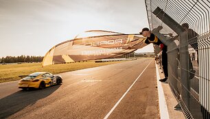 &bdquo;Porsche Baltic&ldquo; sėkmė Estijoje &ndash; vėl užlipta ant apdovanojimų pakylos laiptelio