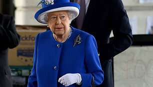 Karalienė Elizabeth II ir princas WIlliamas